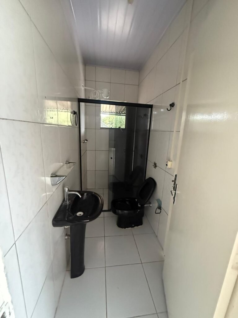 BANHEIRO SOCIAL E SUITE